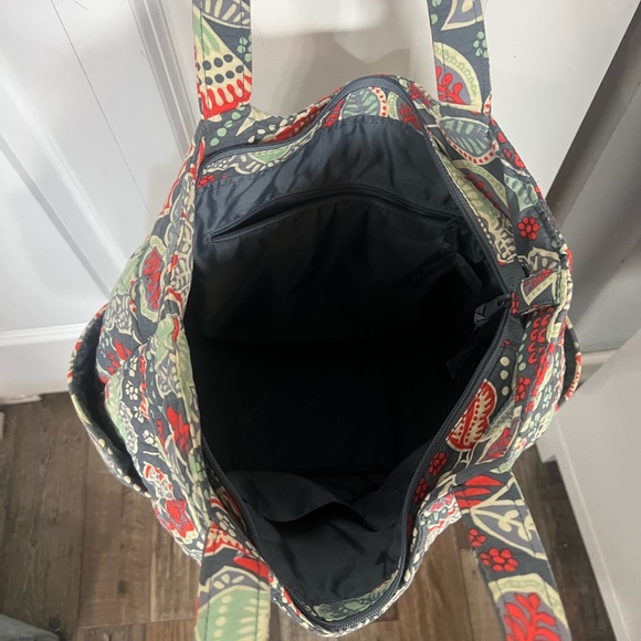 Vera Bradley Nomadic Floral Get
Carried Away Tote - Picture 1 of 2